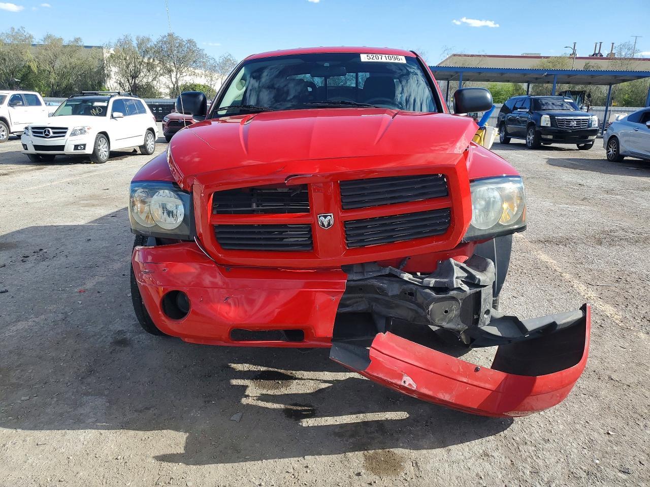 2007 DODGE Dakota