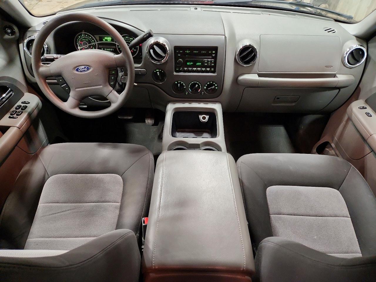 2005 FORD Expedition