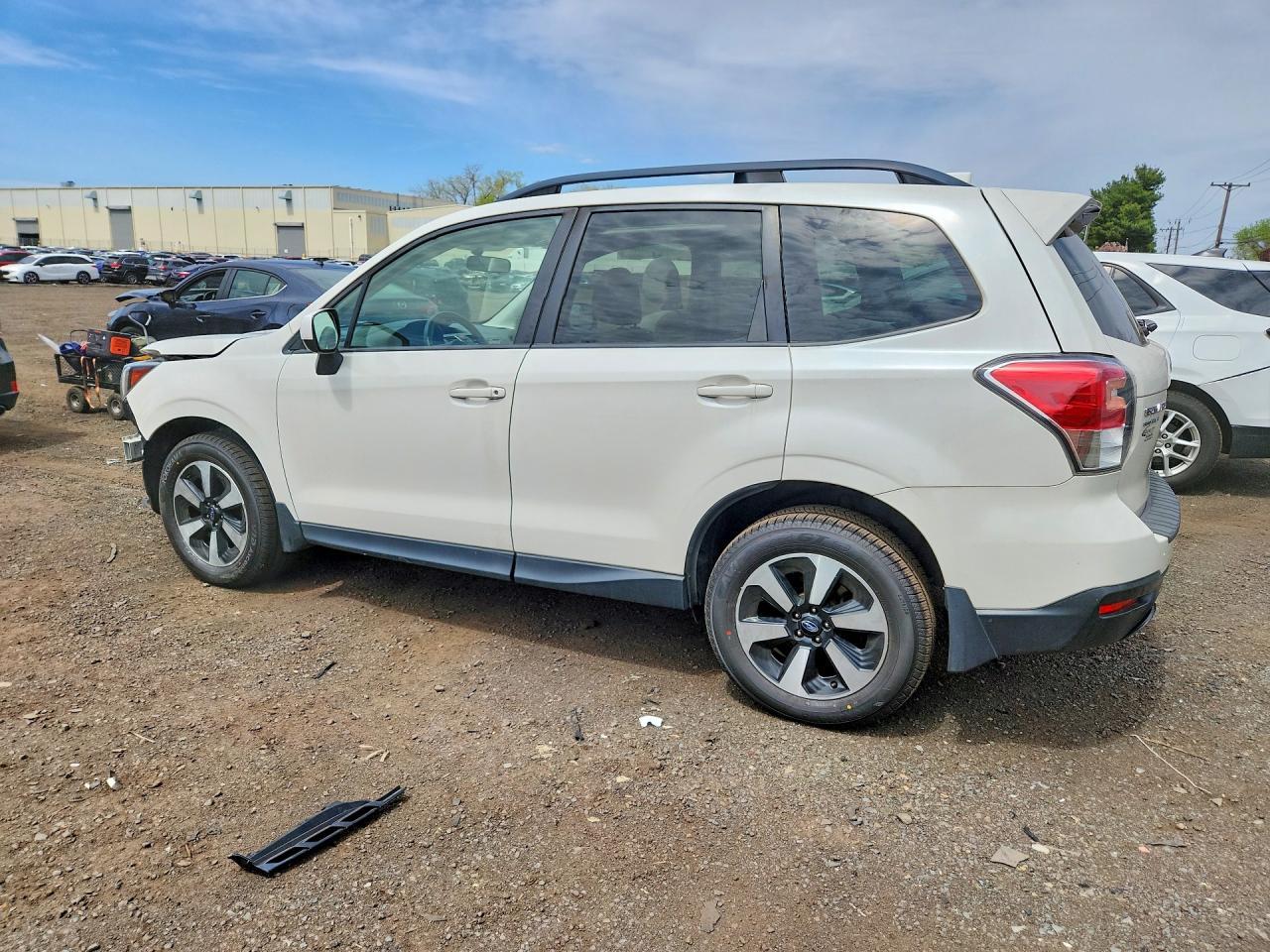 2017 SUBARU FORESTER