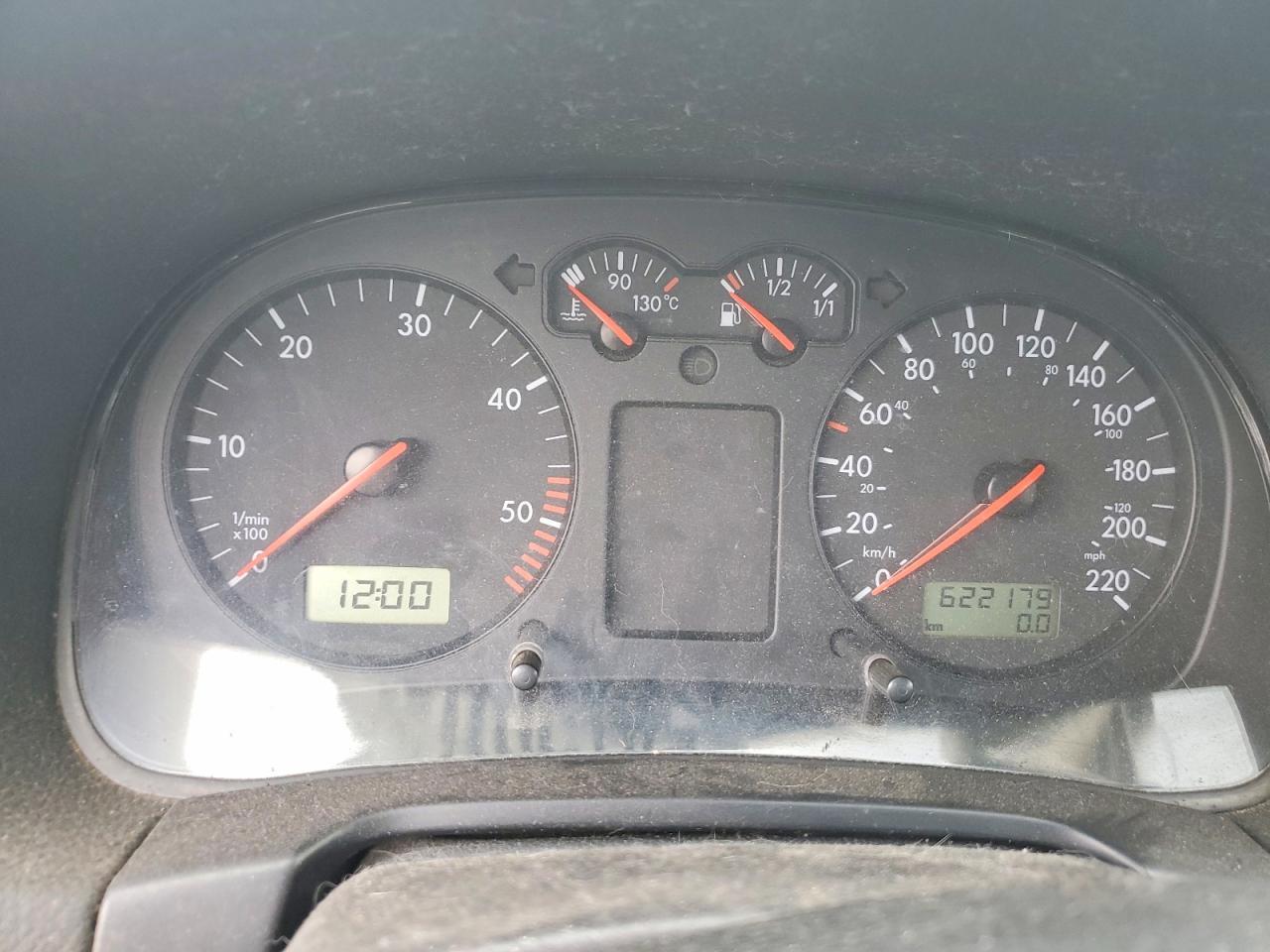 2000 VOLKSWAGEN JETTA