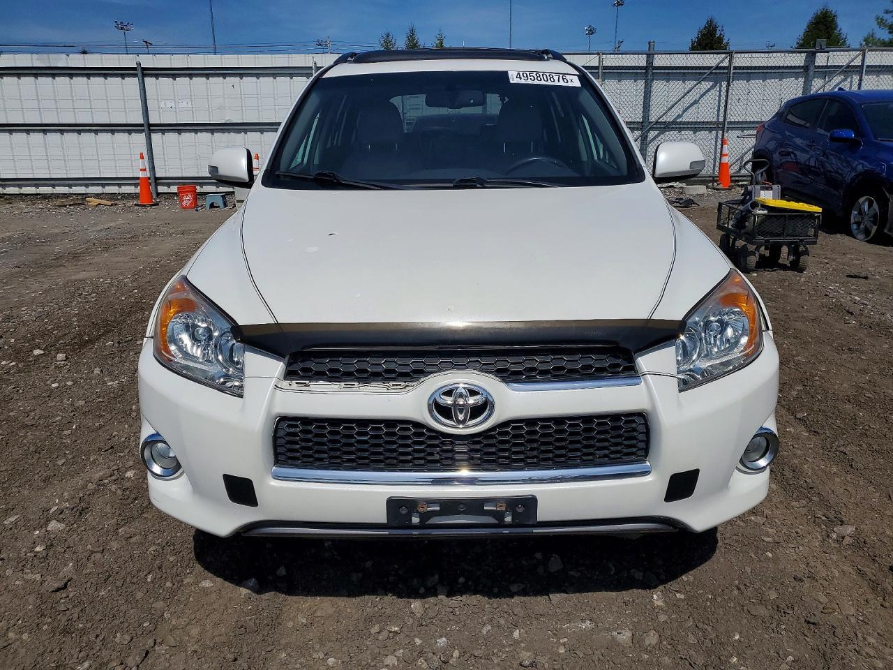 2011 TOYOTA RAV4