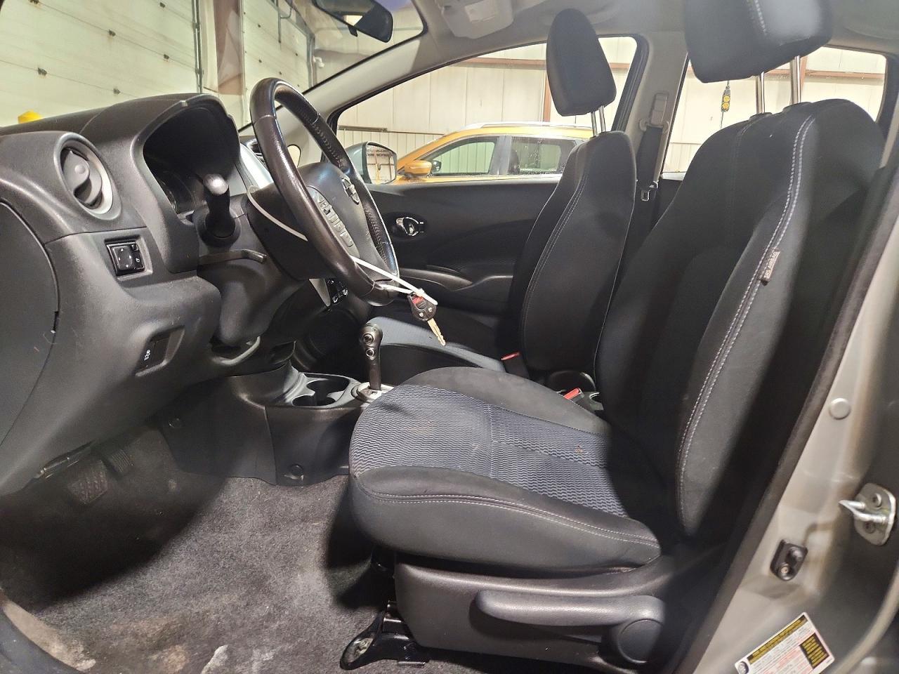 2015 NISSAN Versa Note