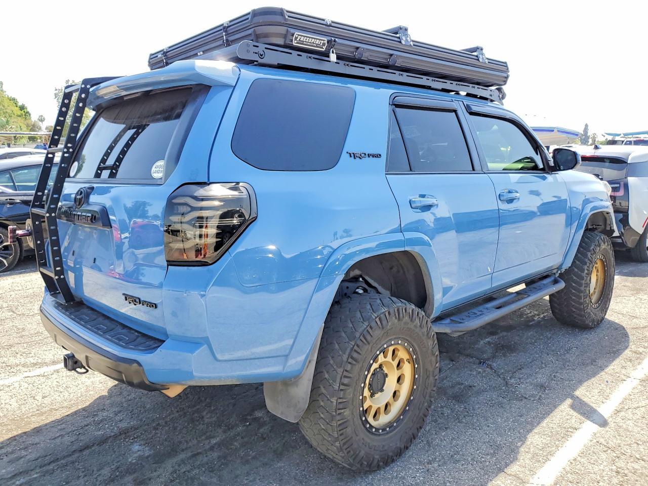 2018 TOYOTA 4Runner