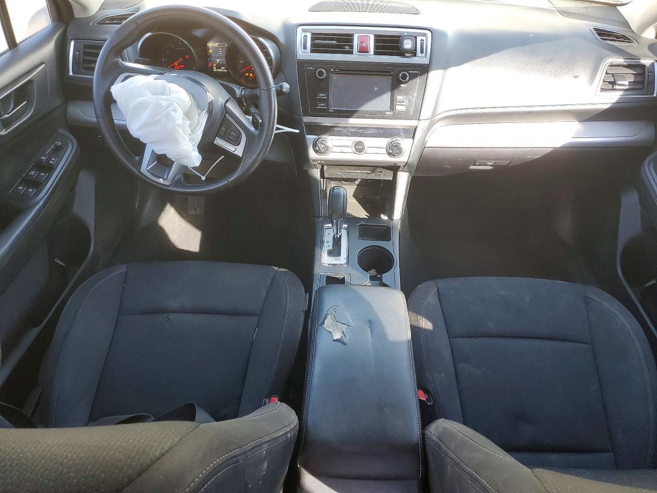 2016 SUBARU Legacy