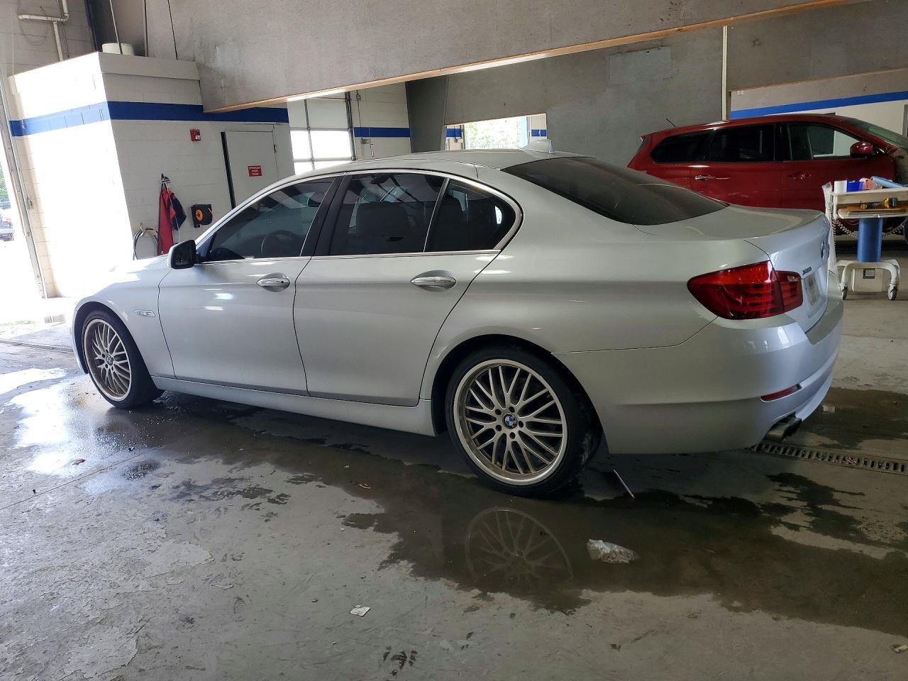 2013 BMW 5 series