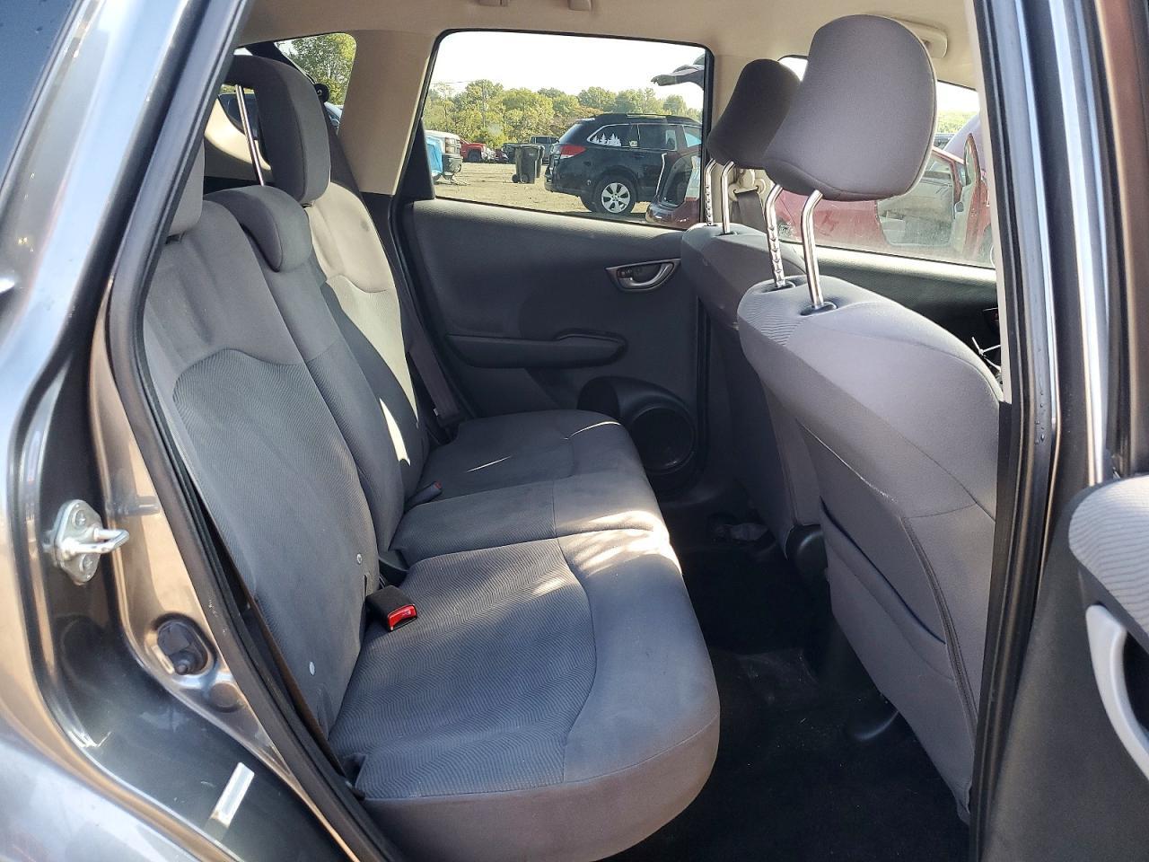 2012 HONDA FIT