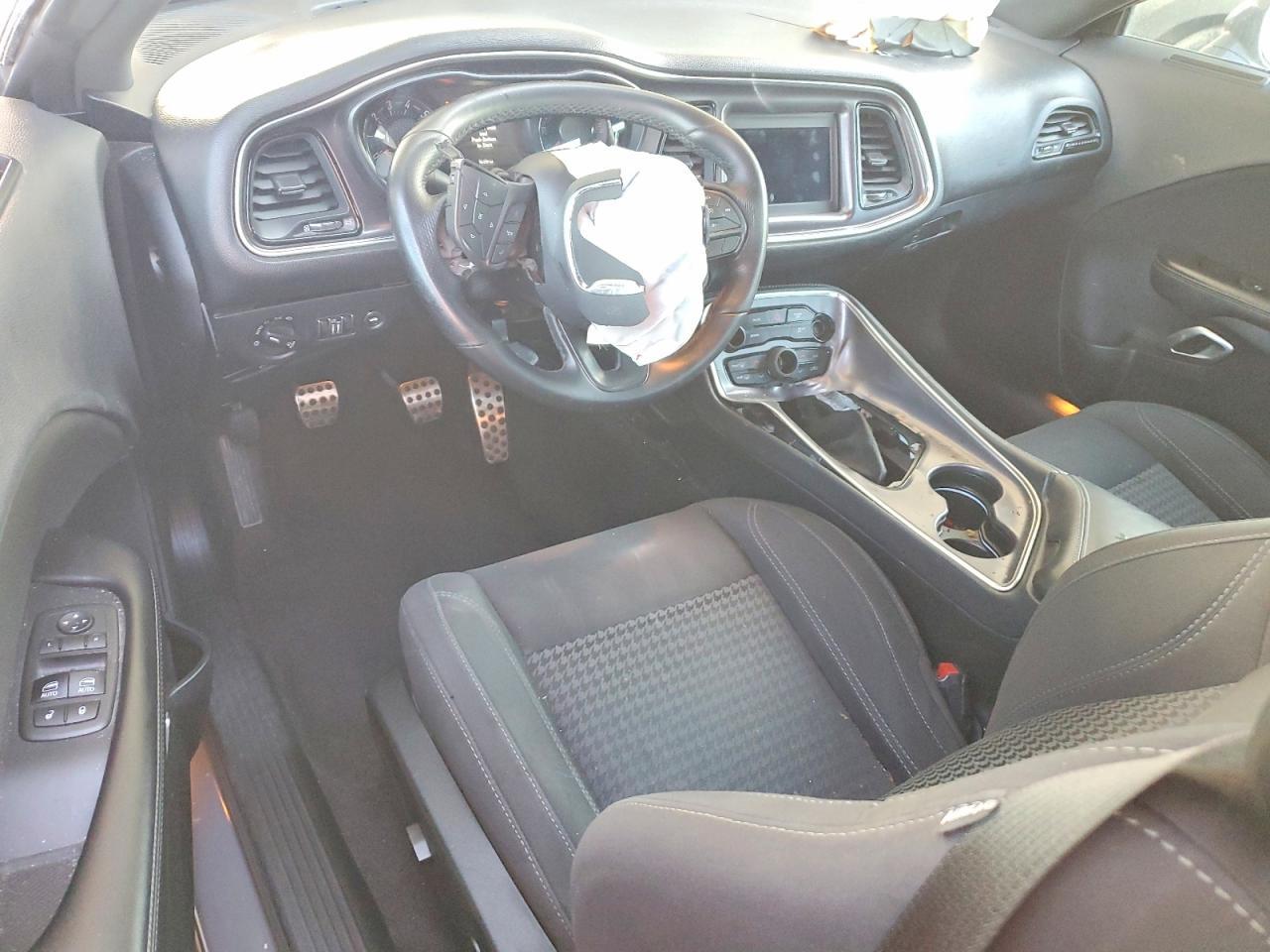 2018 DODGE Challenger