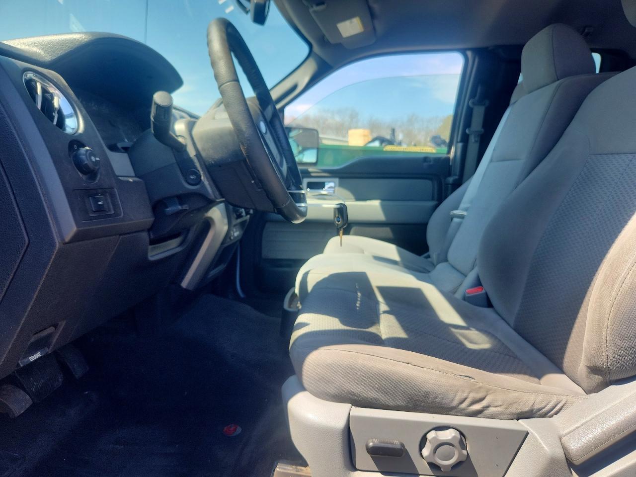 2011 FORD F-150