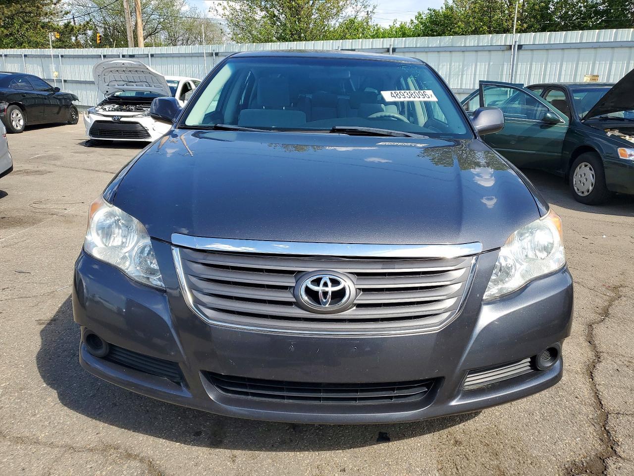2009 TOYOTA Avalon