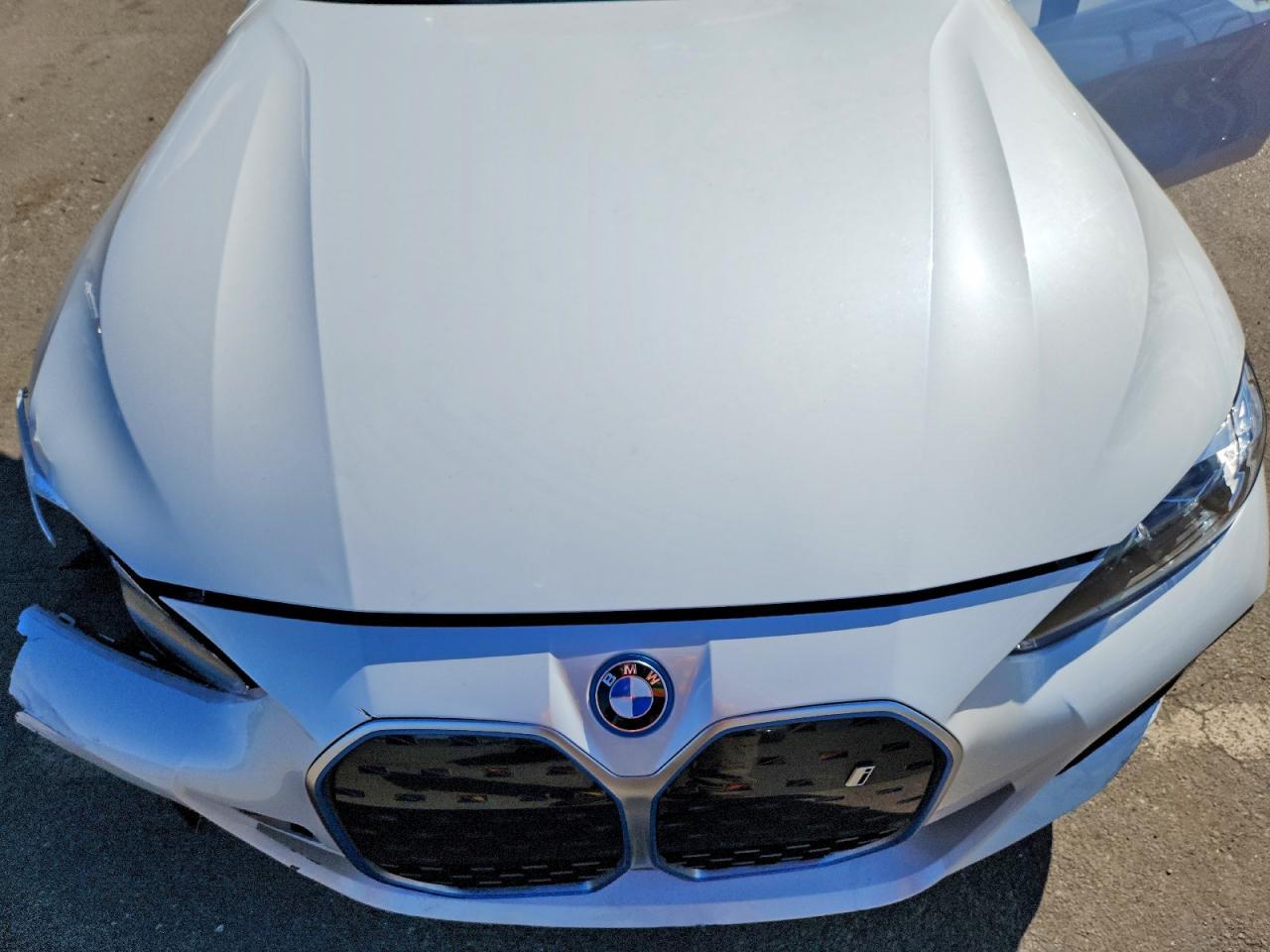 2022 BMW i4