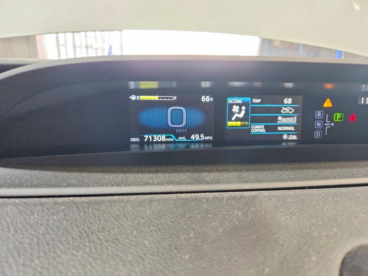 2022 TOYOTA PRIUS