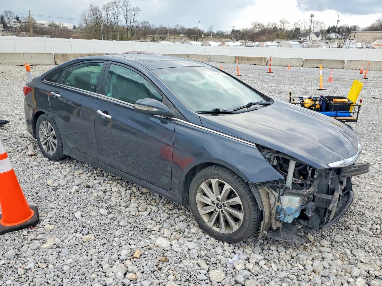 2014 HYUNDAI SONATA