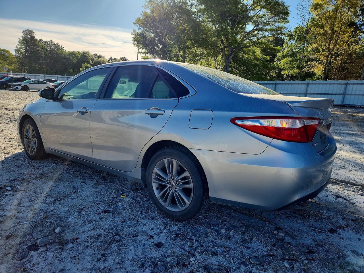 2016 TOYOTA CAMRY