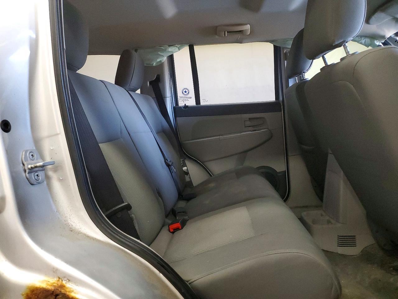 2008 JEEP Liberty