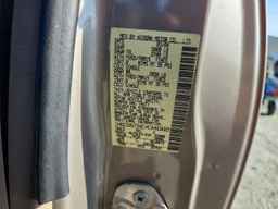 2004 NISSAN Frontier