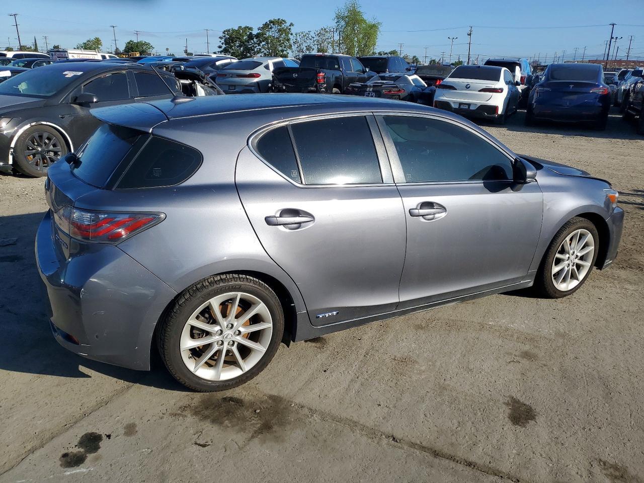 2012 LEXUS CT 200