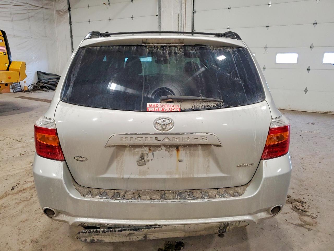 2010 TOYOTA HIGHLANDER