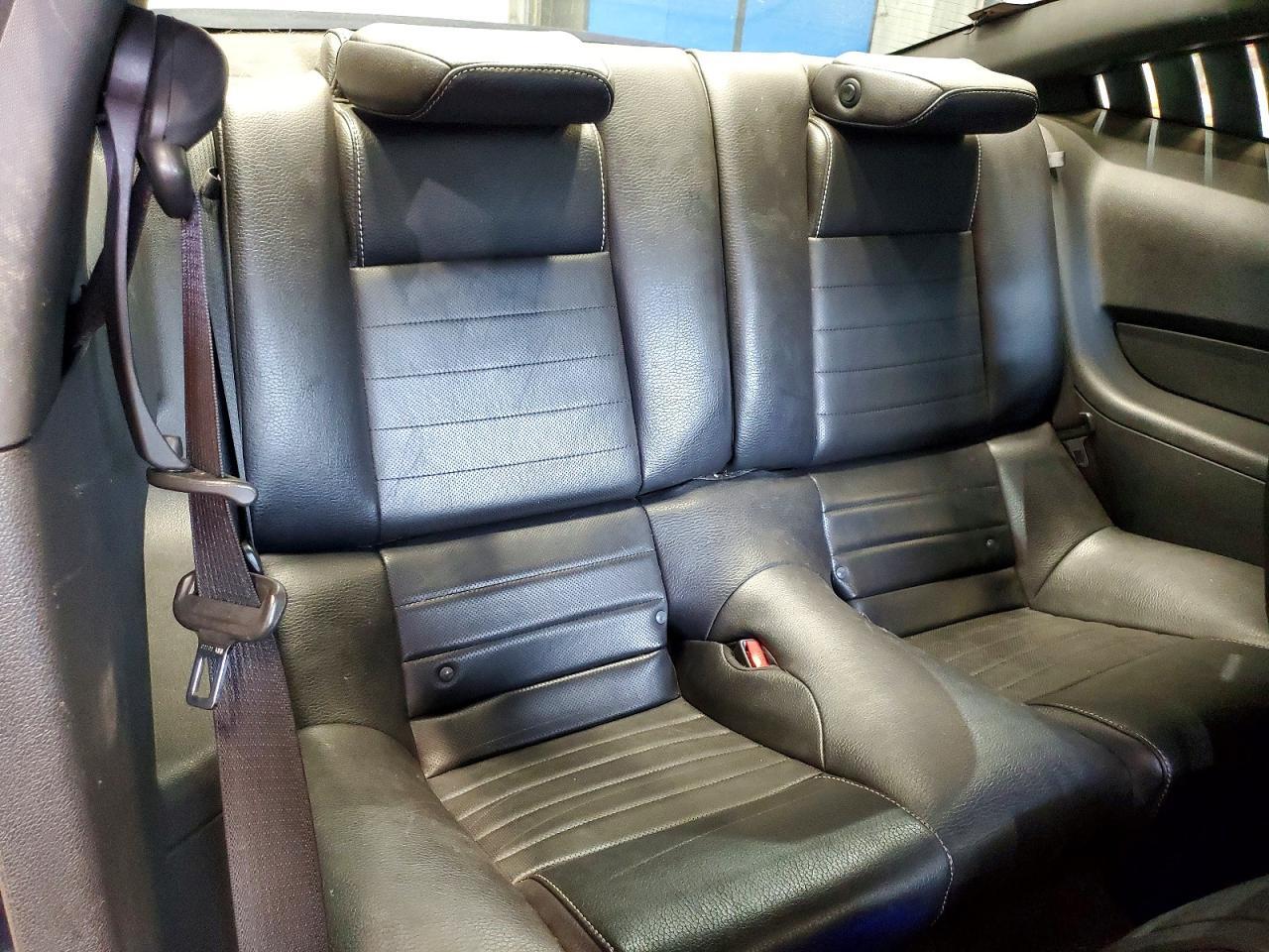 2012 FORD MUSTANG