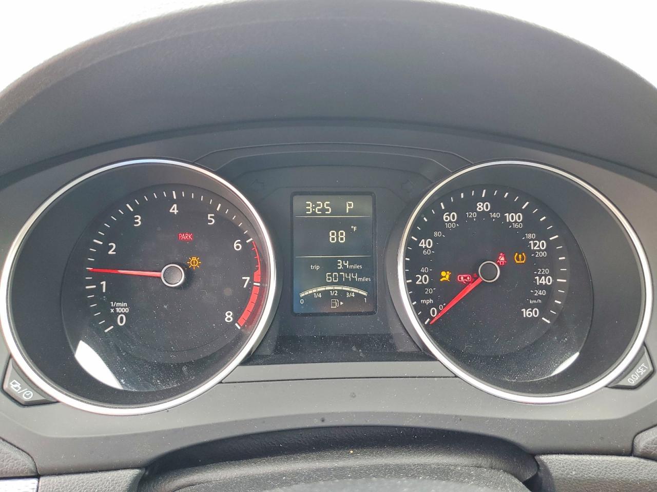 2017 VOLKSWAGEN JETTA