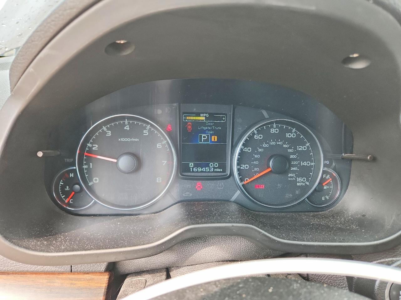 2013 SUBARU Outback