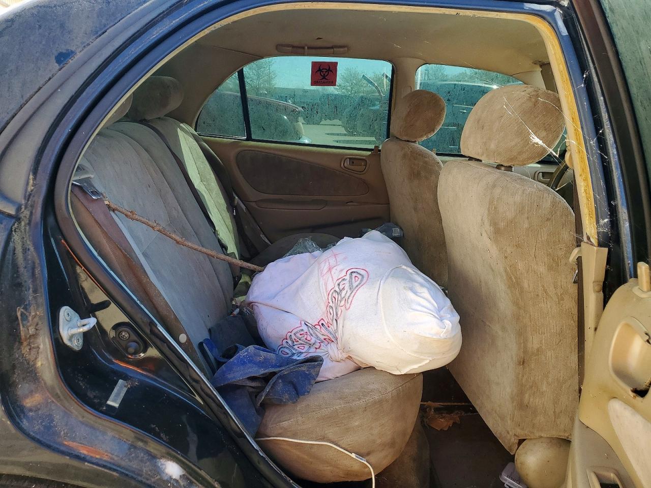 2000 TOYOTA COROLLA