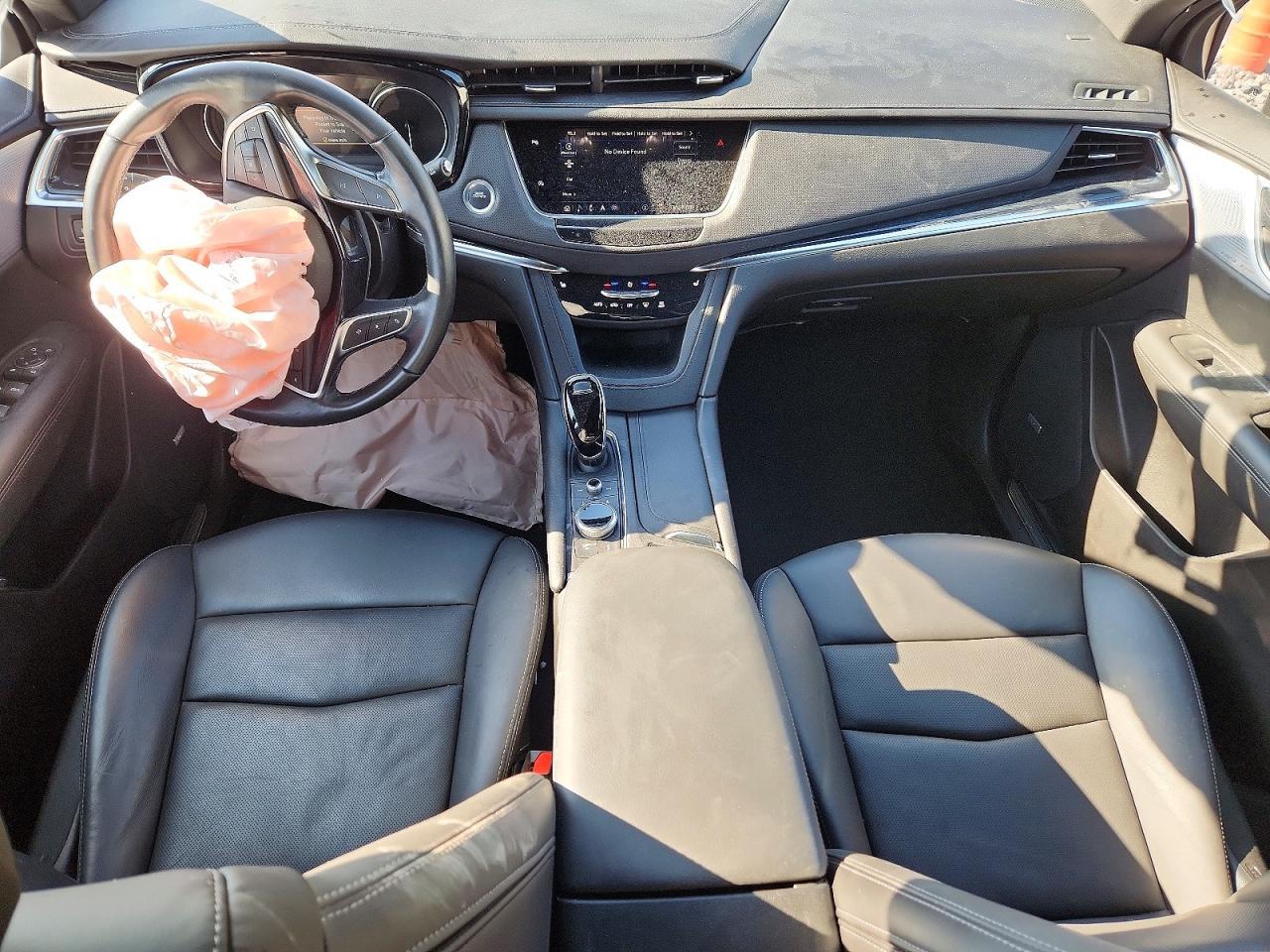 2024 CADILLAC XT5