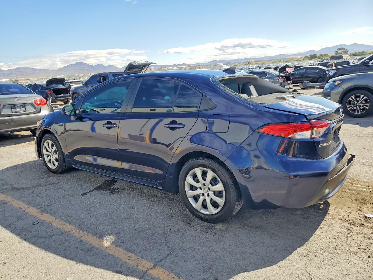 2022 TOYOTA COROLLA