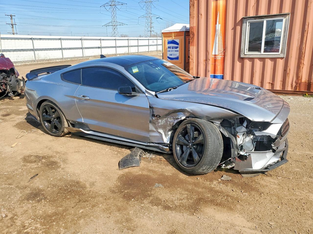 2022 FORD MUSTANG