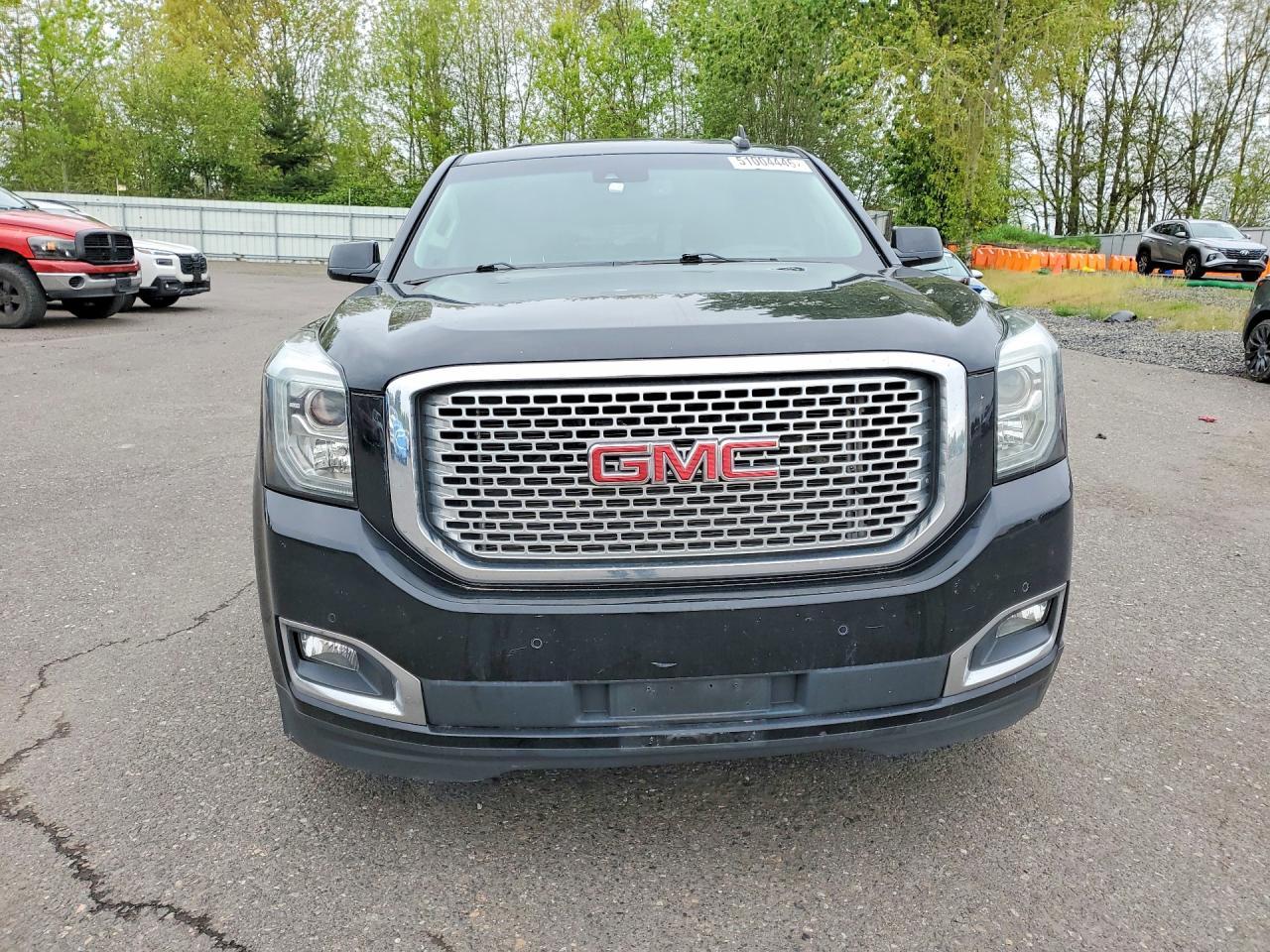 2016 GMC Yukon