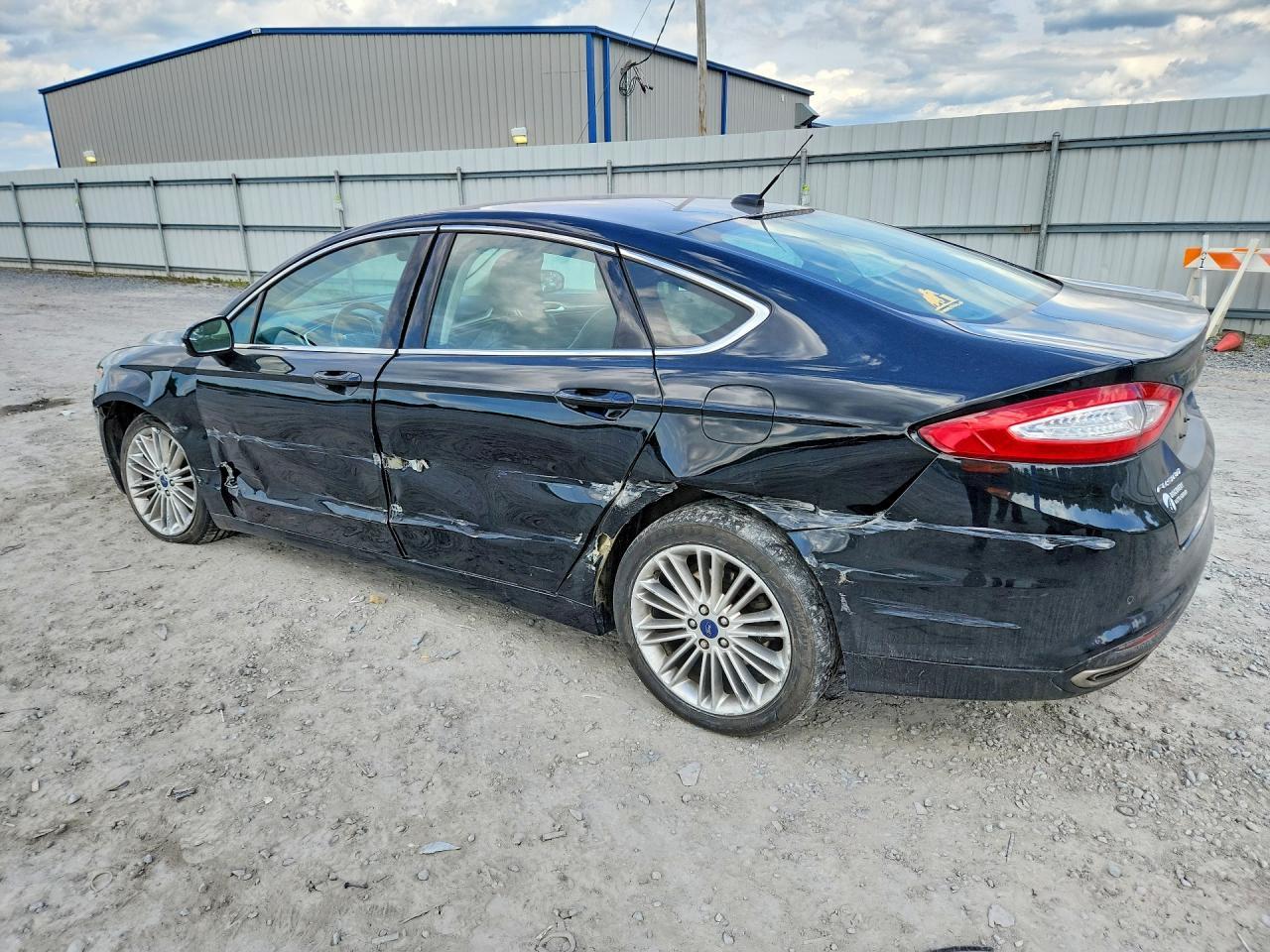 2016 FORD FUSION