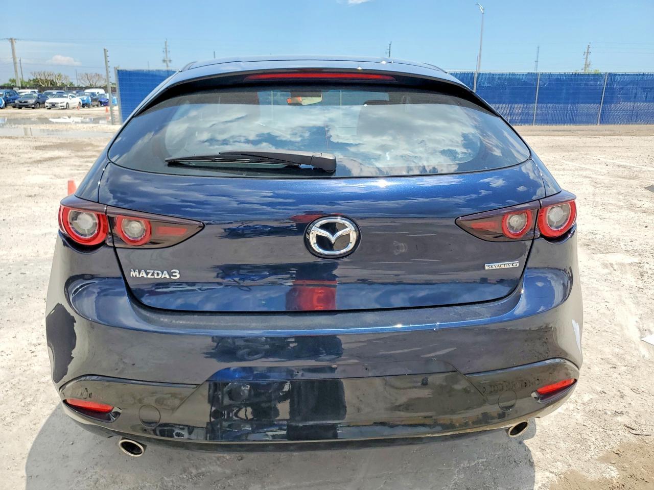 2022 MAZDA 3