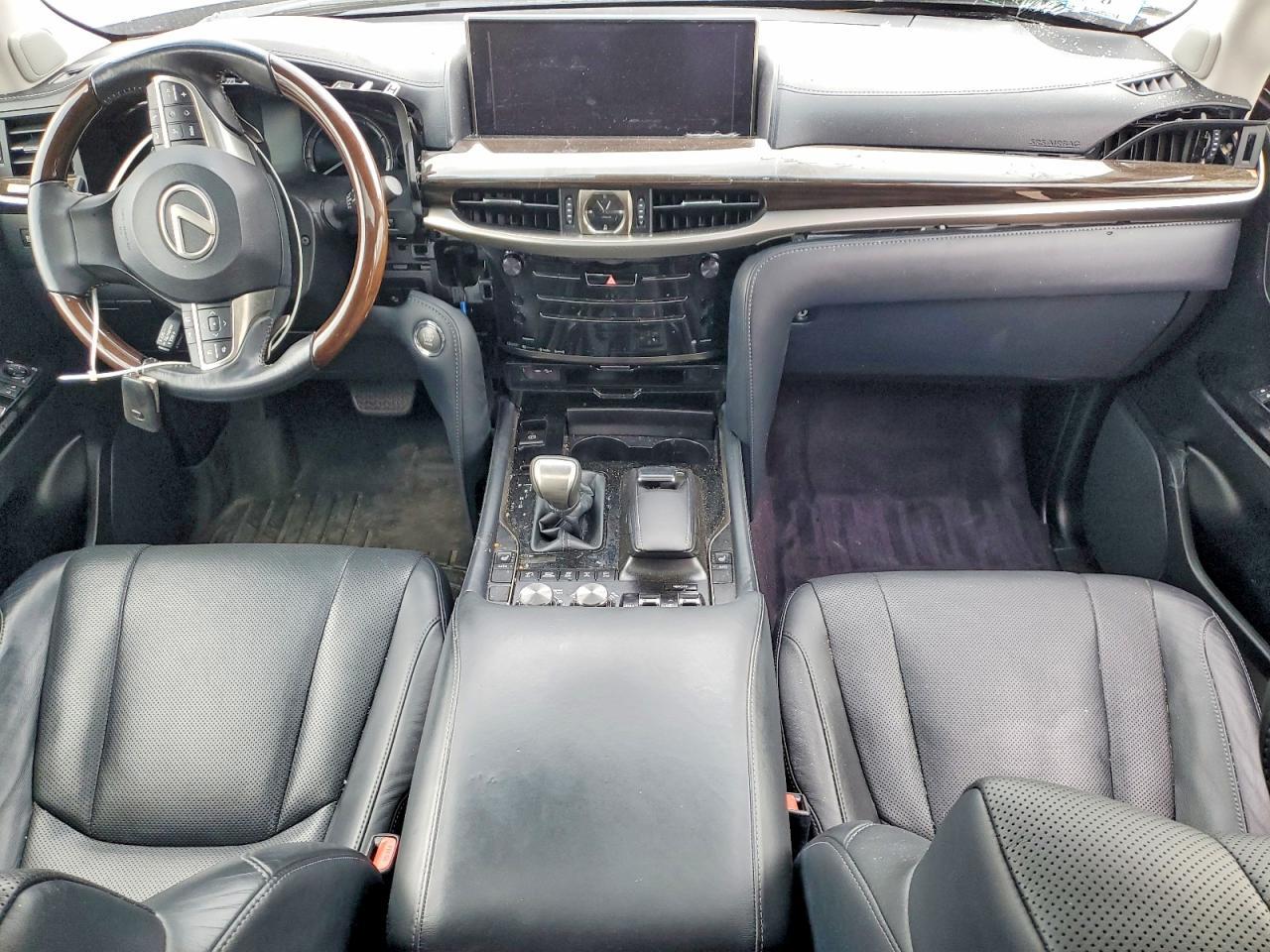 2018 LEXUS LX 570