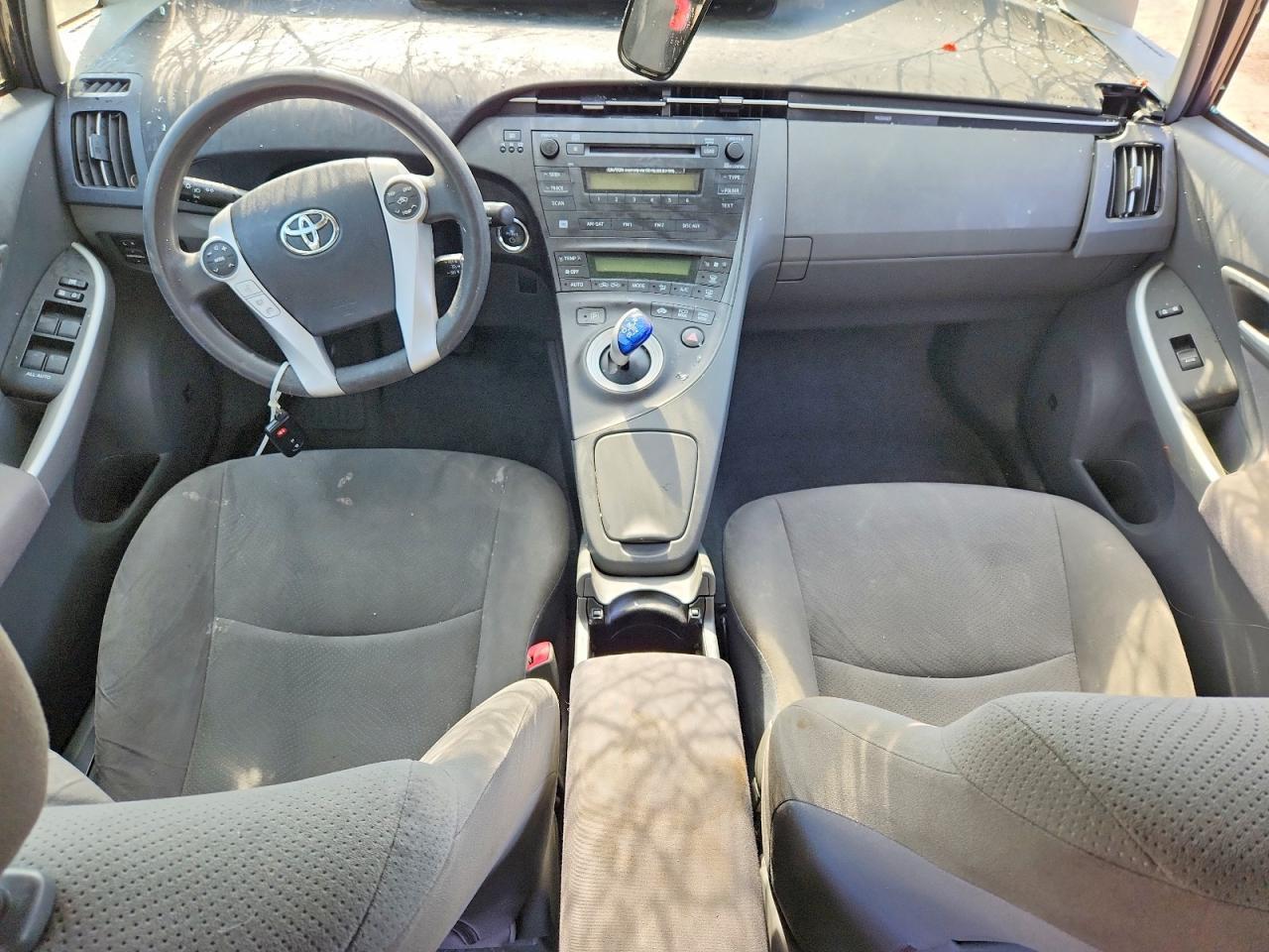 2011 TOYOTA PRIUS
