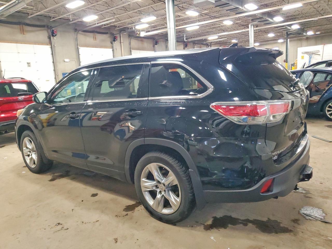 2015 TOYOTA HIGHLANDER