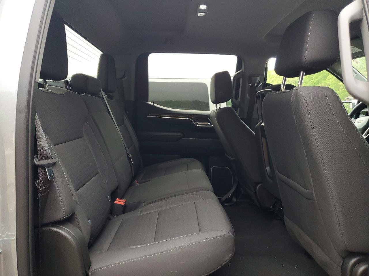 2023 CHEVROLET Silverado
