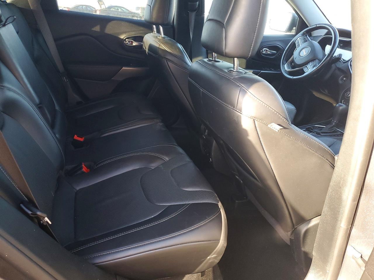 2020 JEEP CHEROKEE