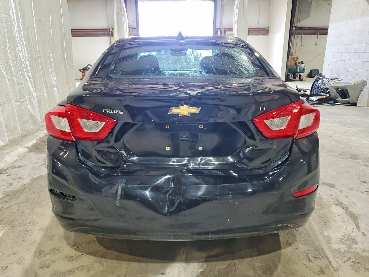 2017 CHEVROLET CRUZE