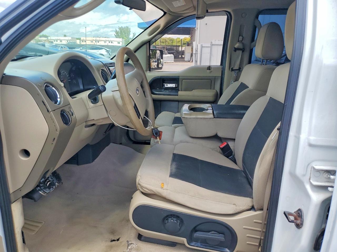 2004 FORD F-150 Lightning