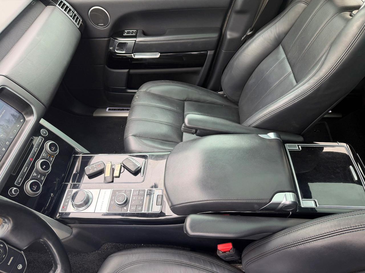 2017 LAND ROVER RANGE ROVER