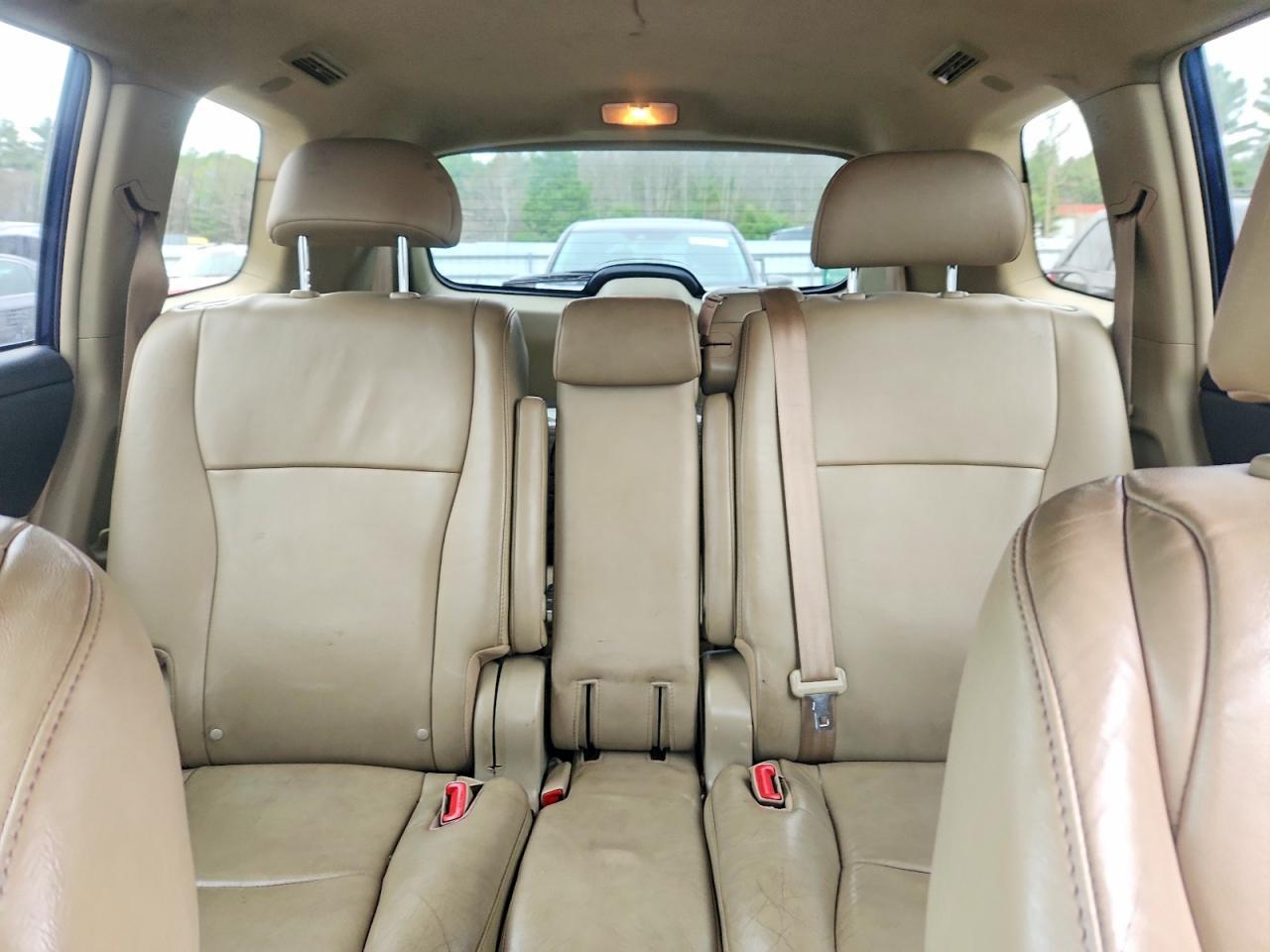 2013 TOYOTA HIGHLANDER