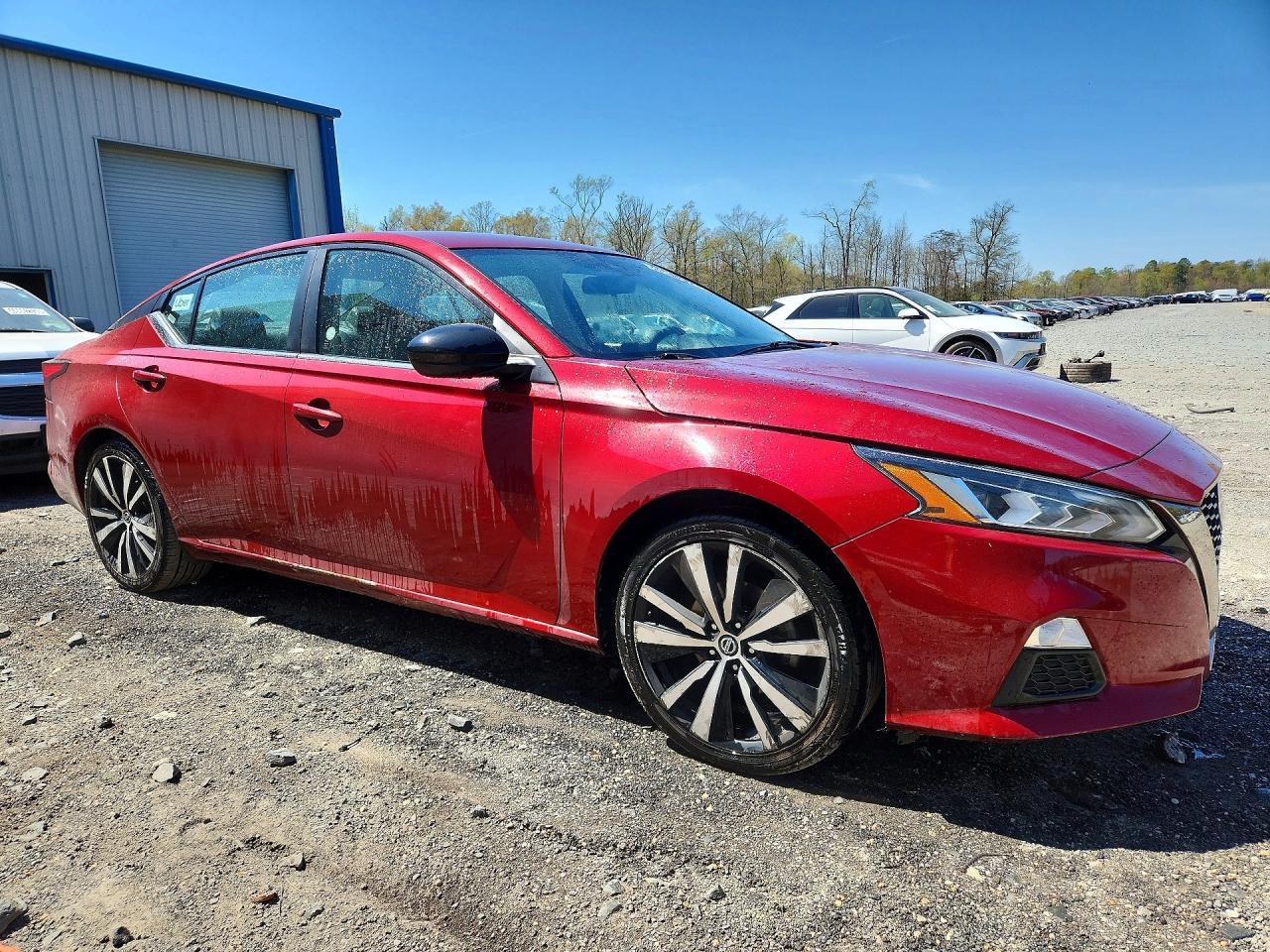 2022 NISSAN ALTIMA