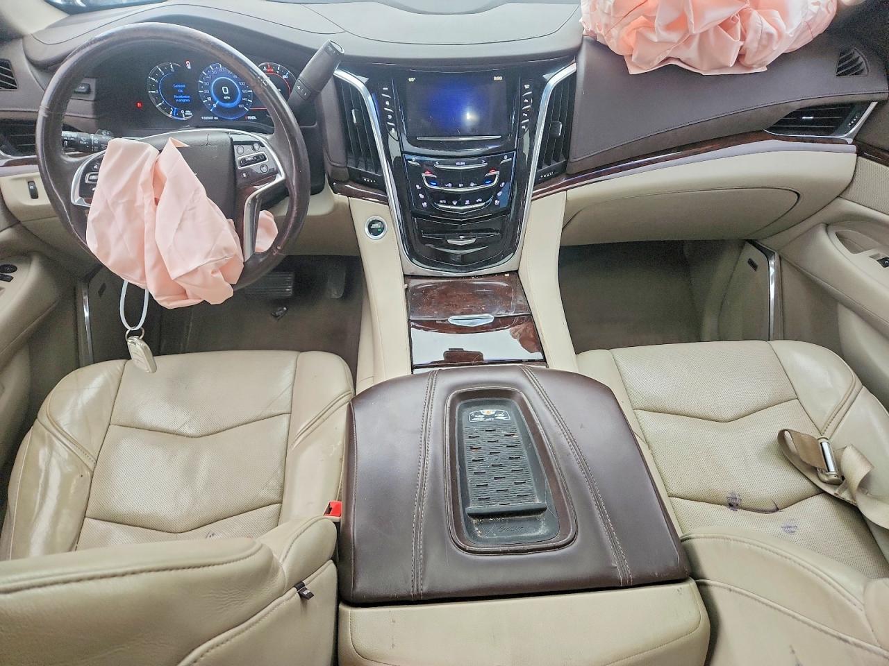 2017 CADILLAC ESCALADE
