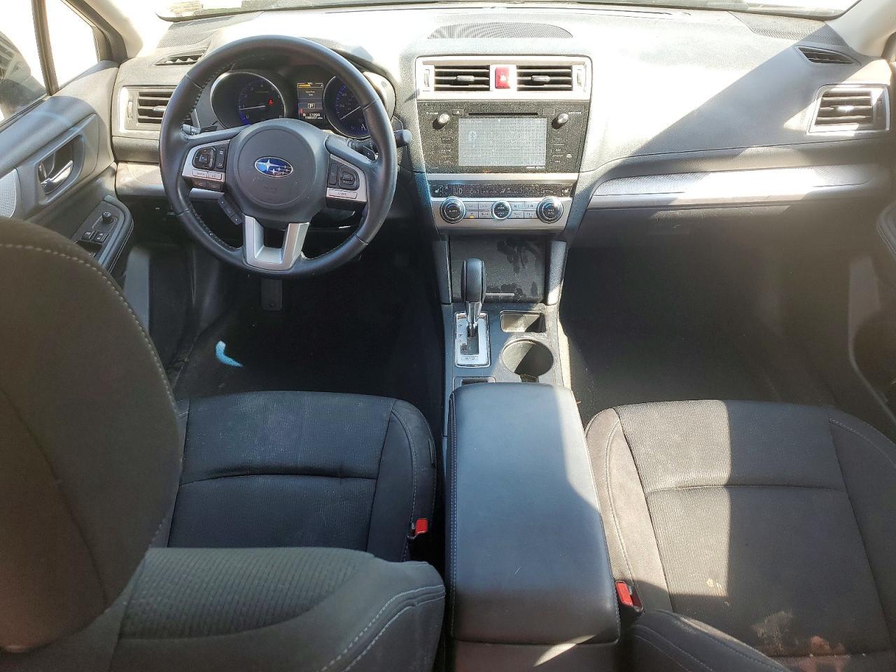 2016 SUBARU Legacy
