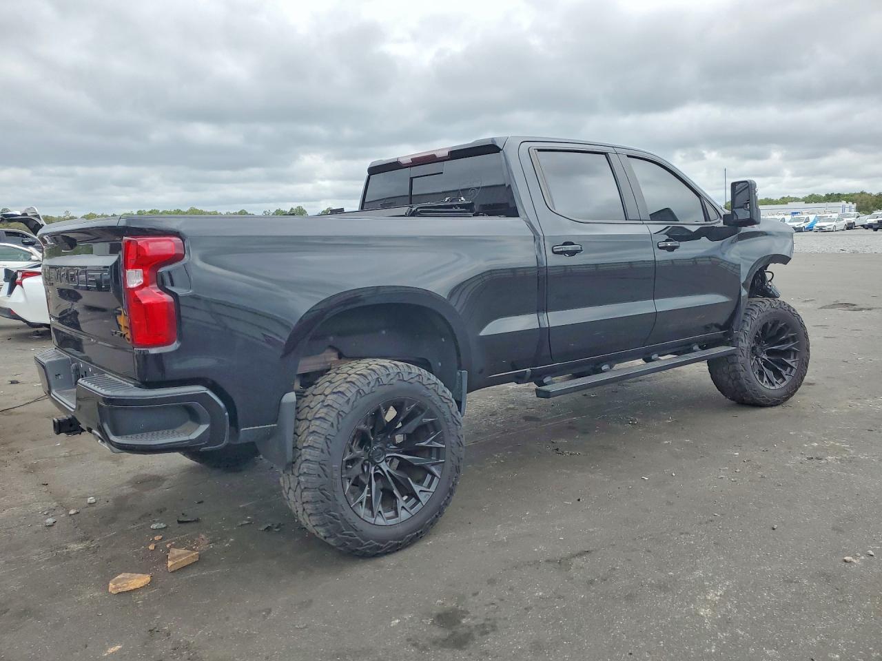 2021 CHEVROLET Silverado