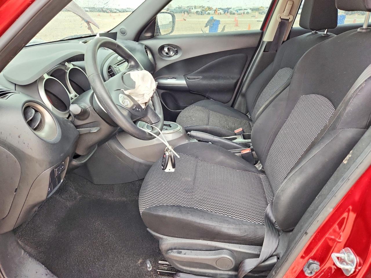 2015 NISSAN Juke