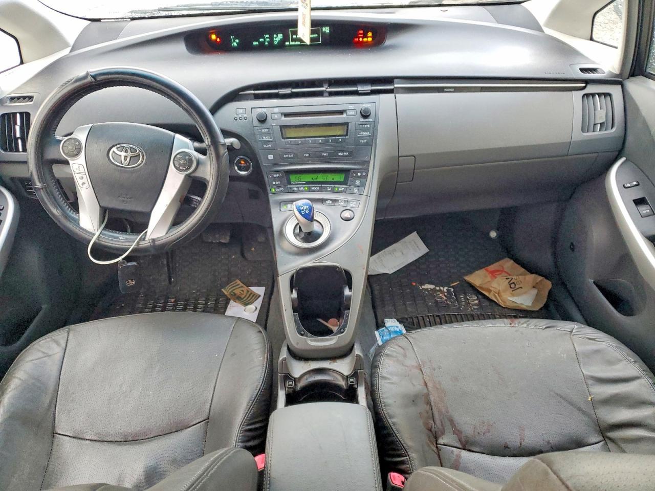 2010 TOYOTA PRIUS