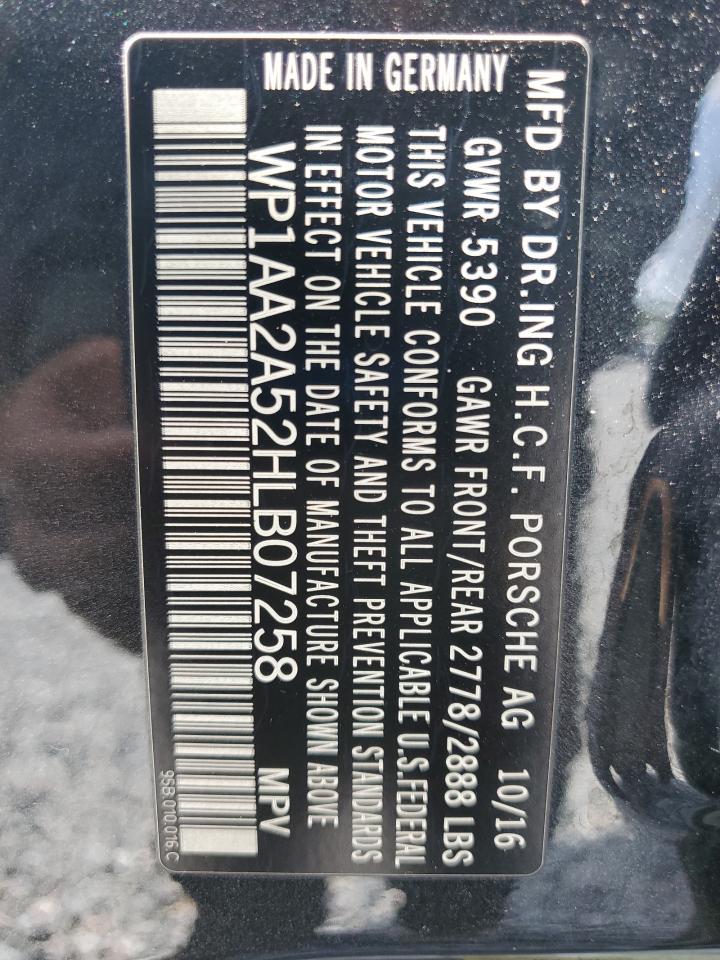 2017 PORSCHE Macan