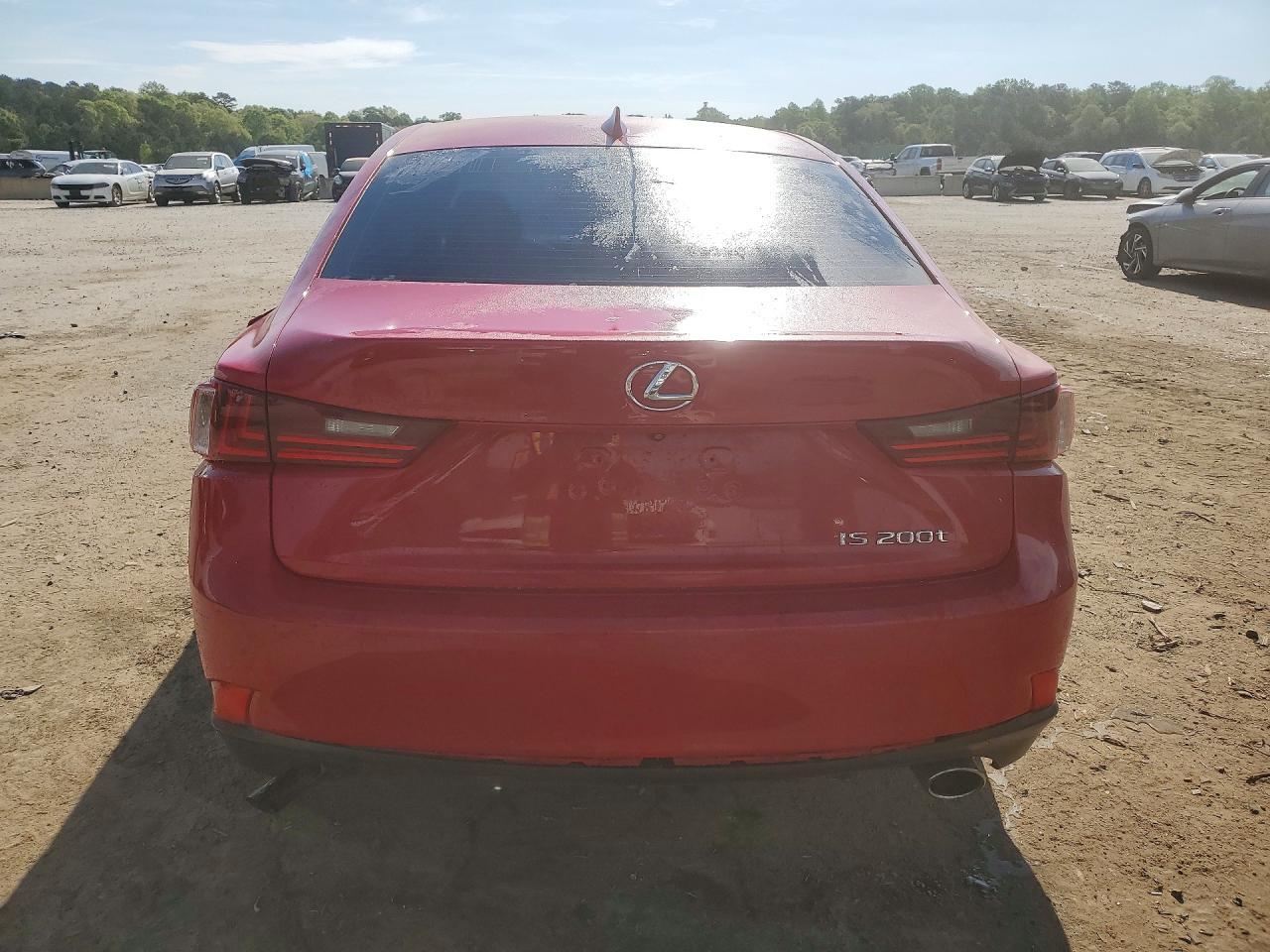 2016 LEXUS IS 200t