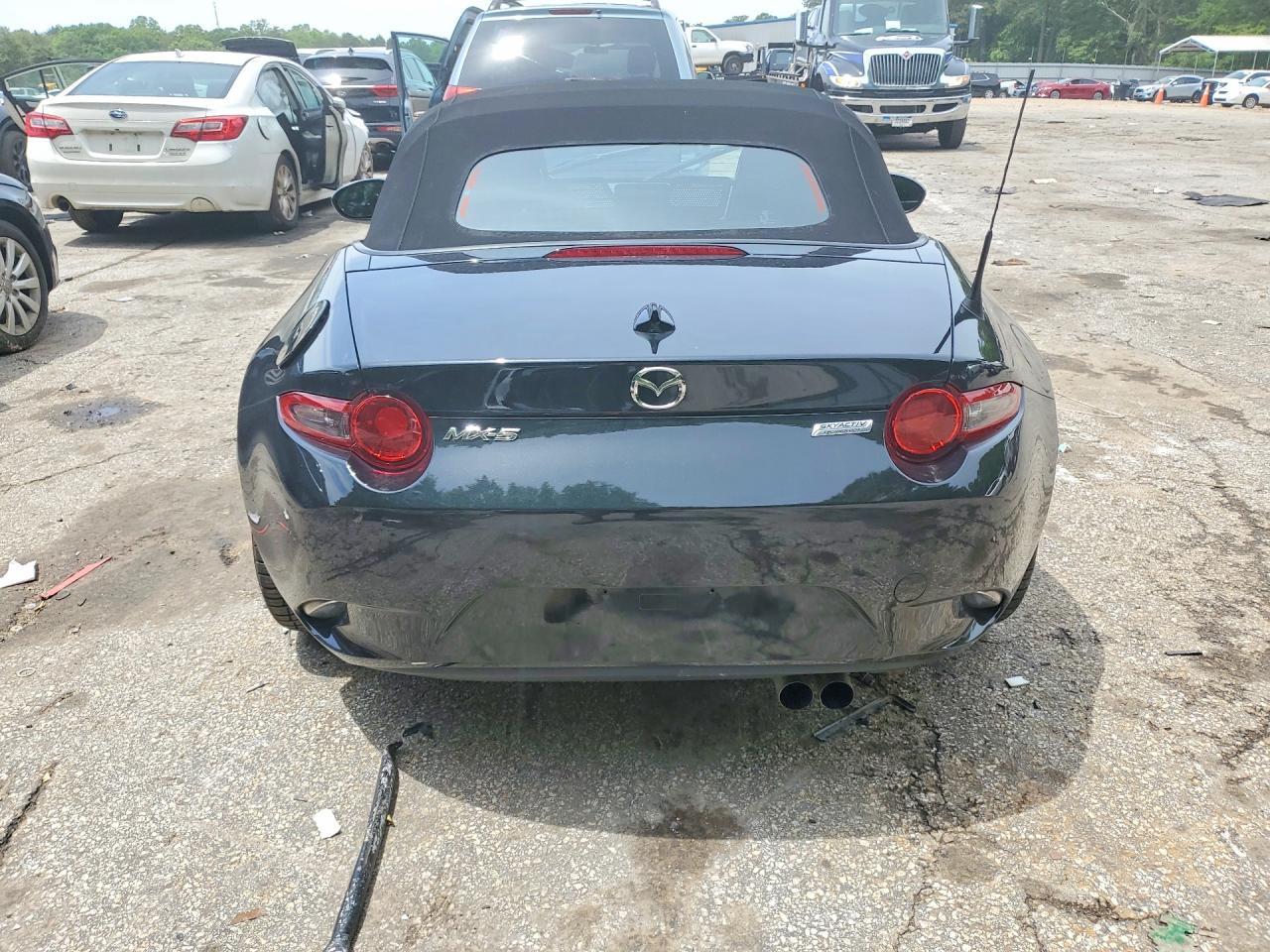 2018 MAZDA MX-5 Miata