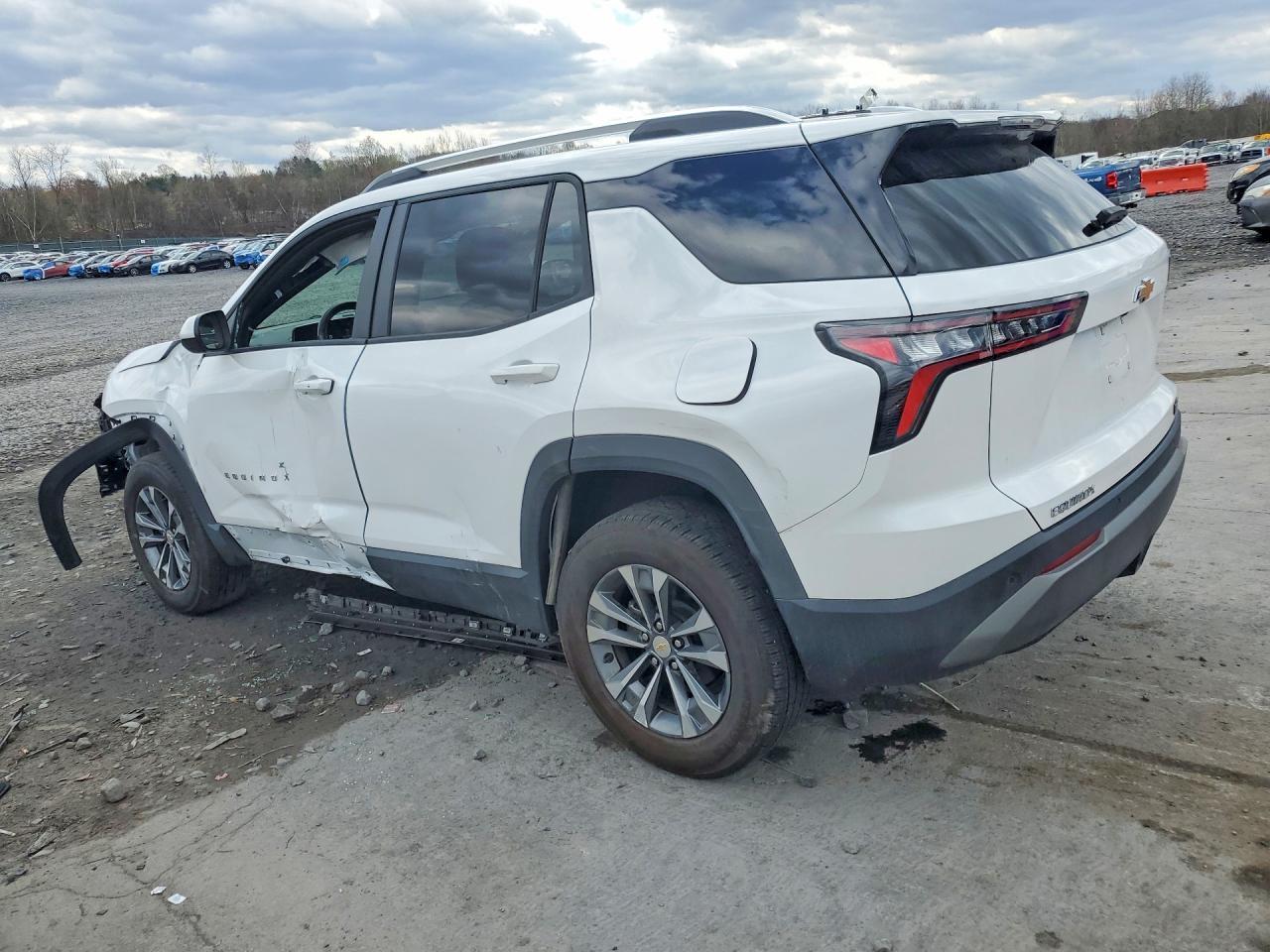 2025 CHEVROLET EQUINOX